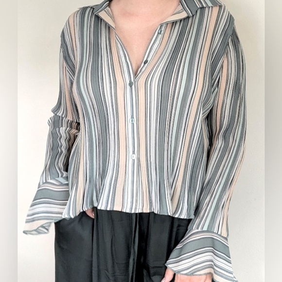 Cato flare sleeve blouse - Picture 1 of 2